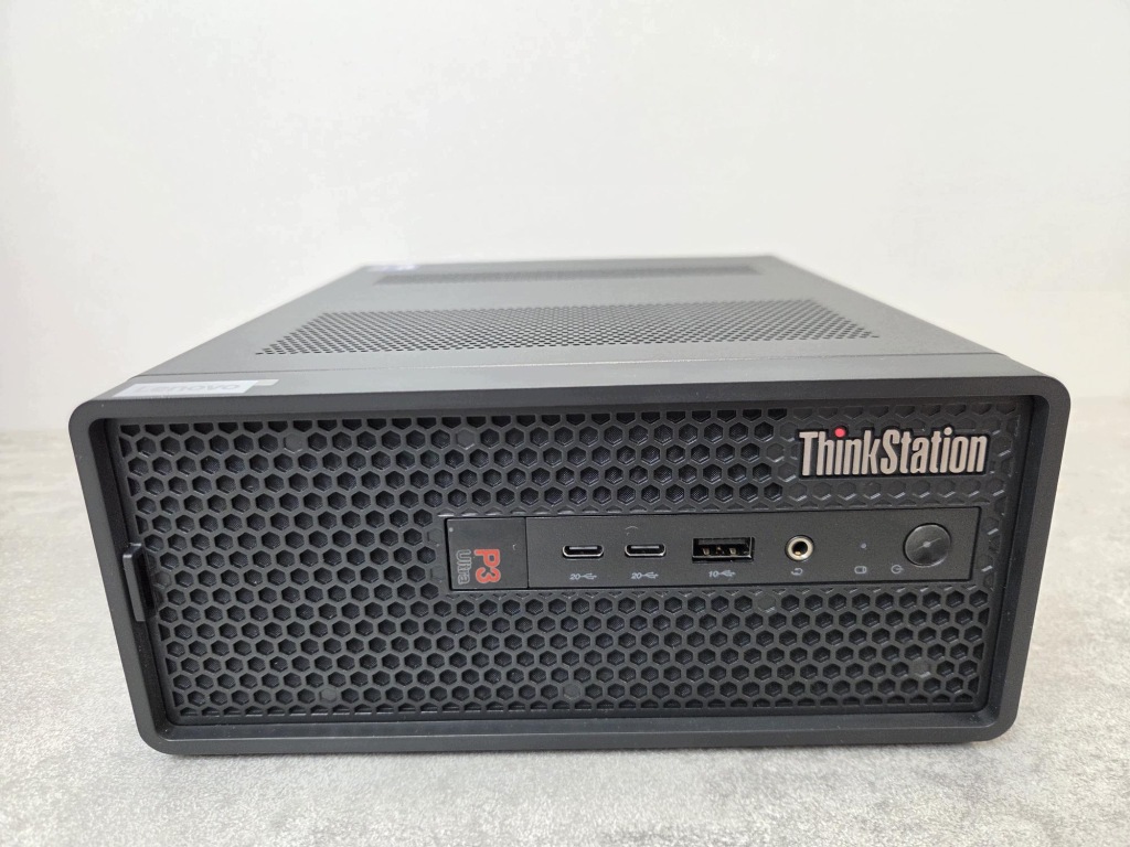 Lenovo ThinkStation P3 Ultra SFF Gen 2 Ultra 7 265 32GB 512SSD Win11Pro