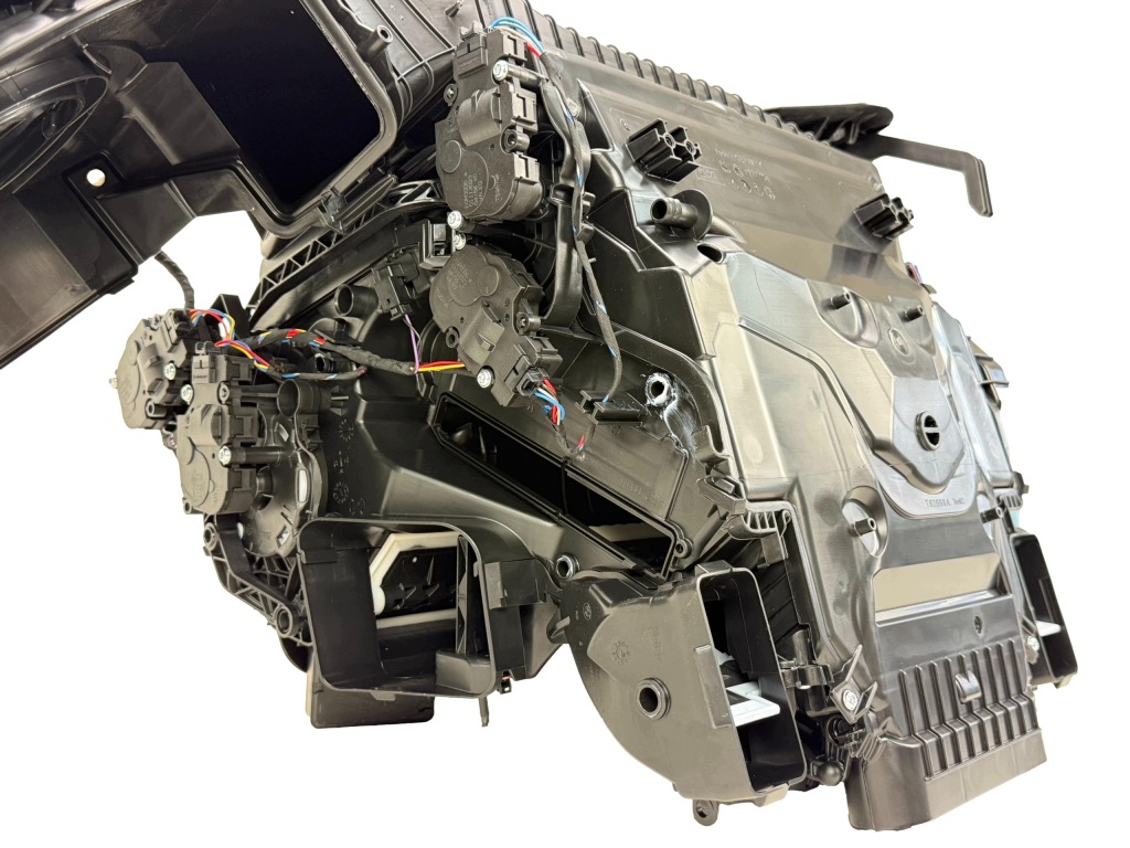 BMW X3 G01 X4 G02 3 G20 Nagrzewnica Chłodniczka Nowa OE 9382878 — zdjęcie 11