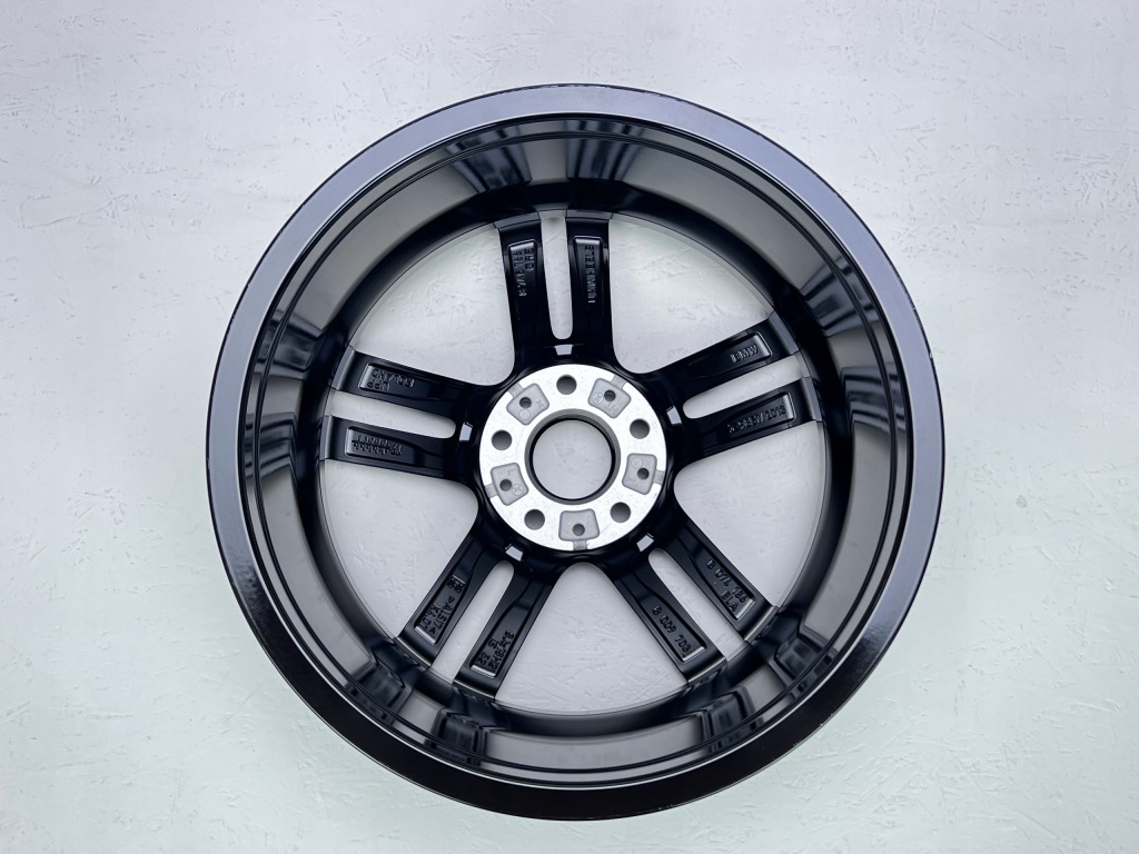 Bmw F20 F21 F22 M-pakiet Felga 8x18 8074186 Nowa — zdjęcie 4