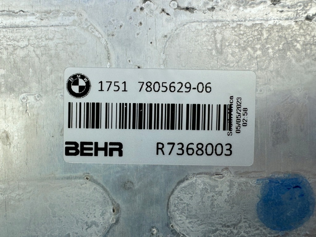 Bmw 5 F07 F10 F11 7 F01 F02 Chłodnica Intercooler Nowa Oryginał 7805629 — zdjęcie 6