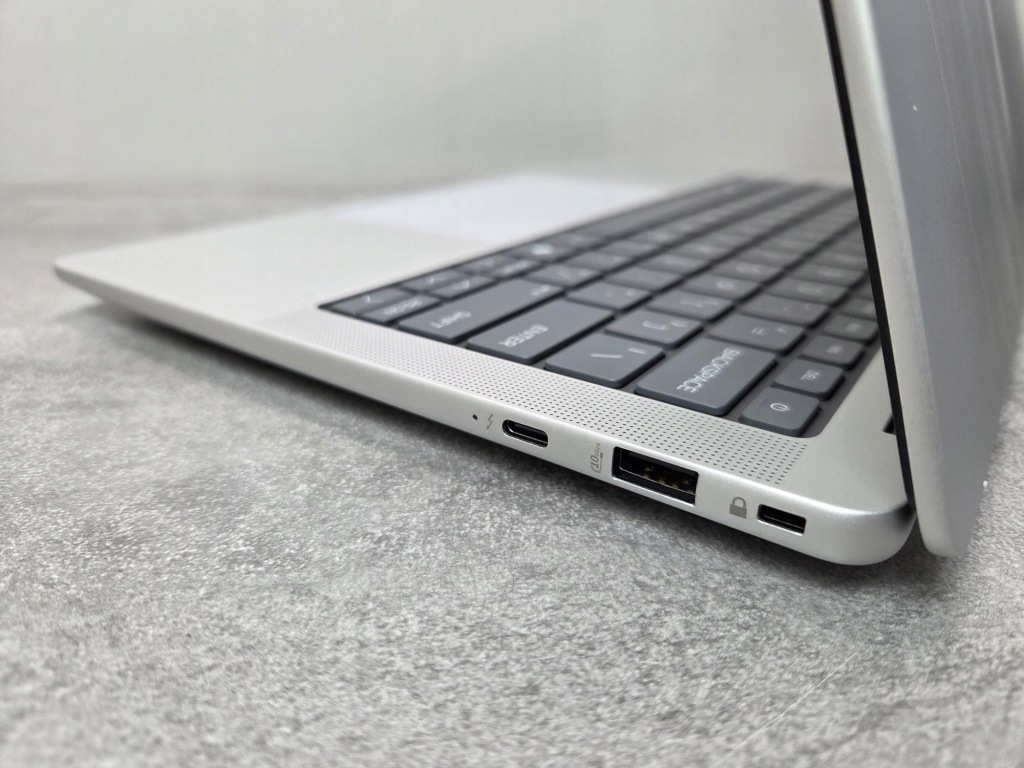 Aluminiowy HP EliteBook X G1a Ryzen AI 9 HX PRO 375 32GB 1TB OLED 11Prof