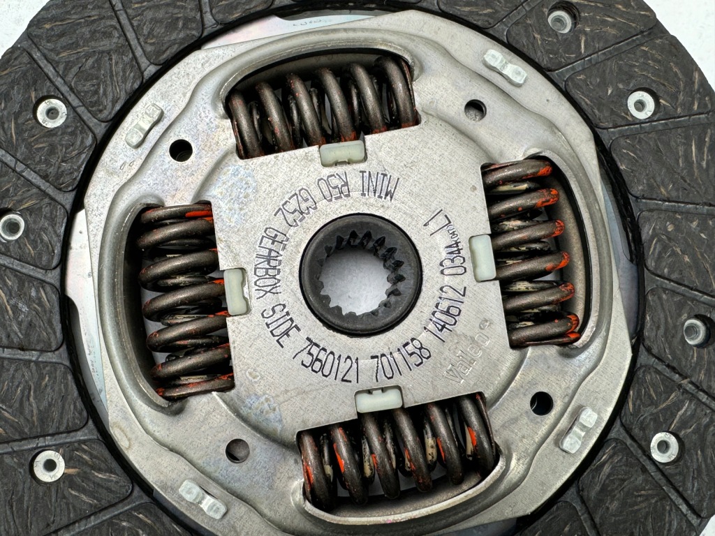 Mini R50 R52 1.4i 1.6i Komplet Część Sprzęgła D=200mm 21207561754 Sprzęgło — zdjęcie 4