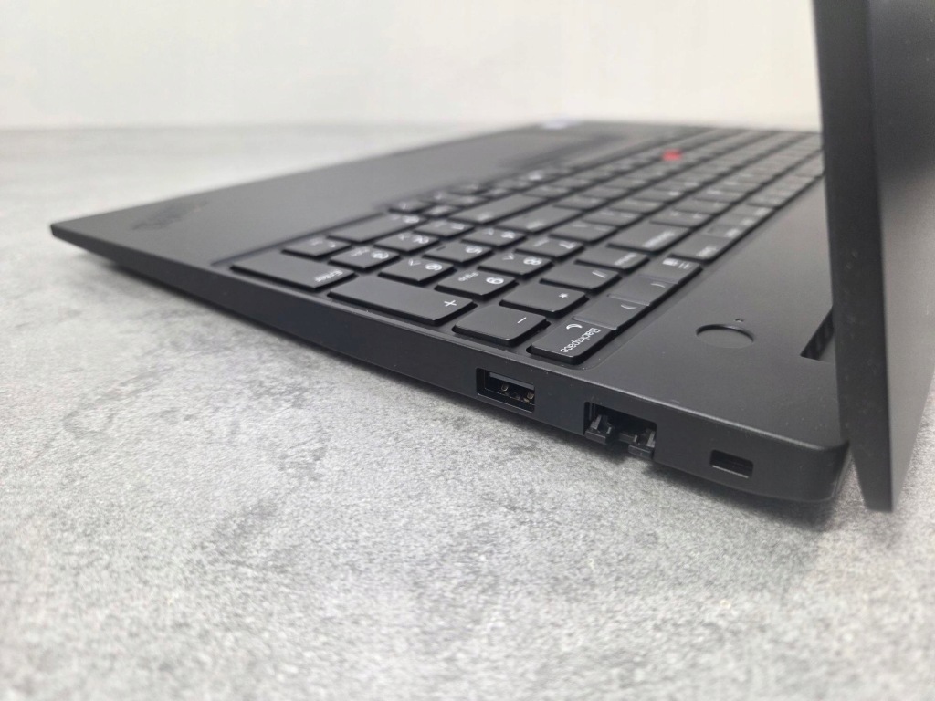 Laptop Lenovo ThinkPad E16 Gen 3 Core 7 240H 32GB 1TB FHD DOTYK 11Prof