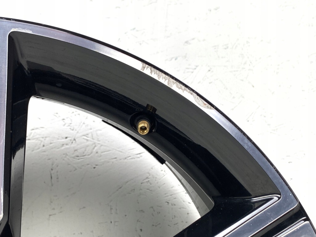 Volvo V60 II Felga Koło 8Jx19 ET42 31471314 — zdjęcie 4