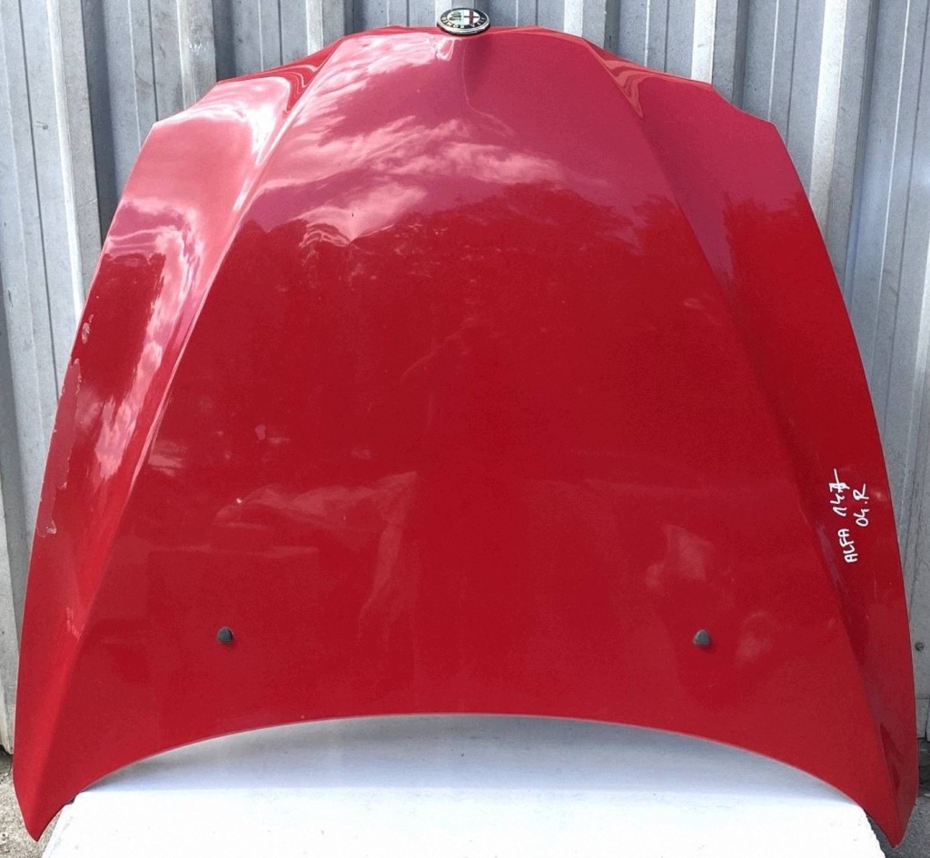 Alfa Romeo 147 04 г капот ROSSO ALFA 130 B/B