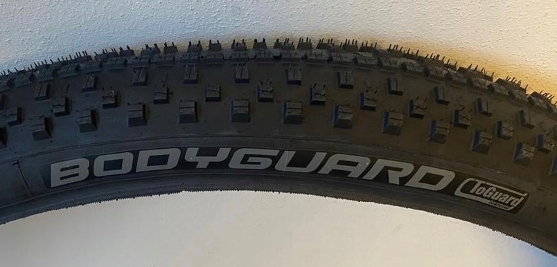 Bezdušový Pneumatika Wolfpack Bodyguard 29 x 2.4, pro elektrokolo