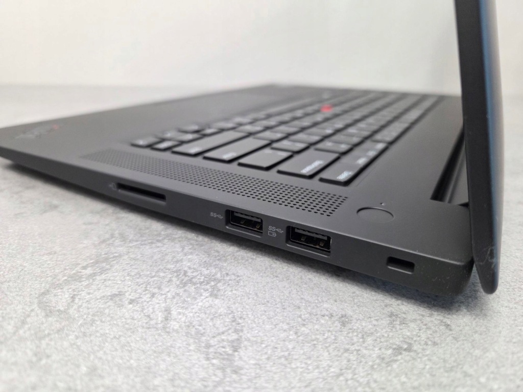 Lenovo ThinkPad P1 Gen 6 i7-13700H 64GB 1TB OLED 3840x2400 RTX 4080 11Prof