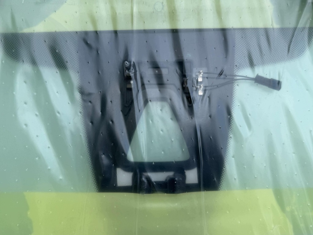 BMW 2 F46 F46 Lci Szyba Czołowa Przednia Kafas CARLEX Nowa OE 7328688 — zdjęcie 4