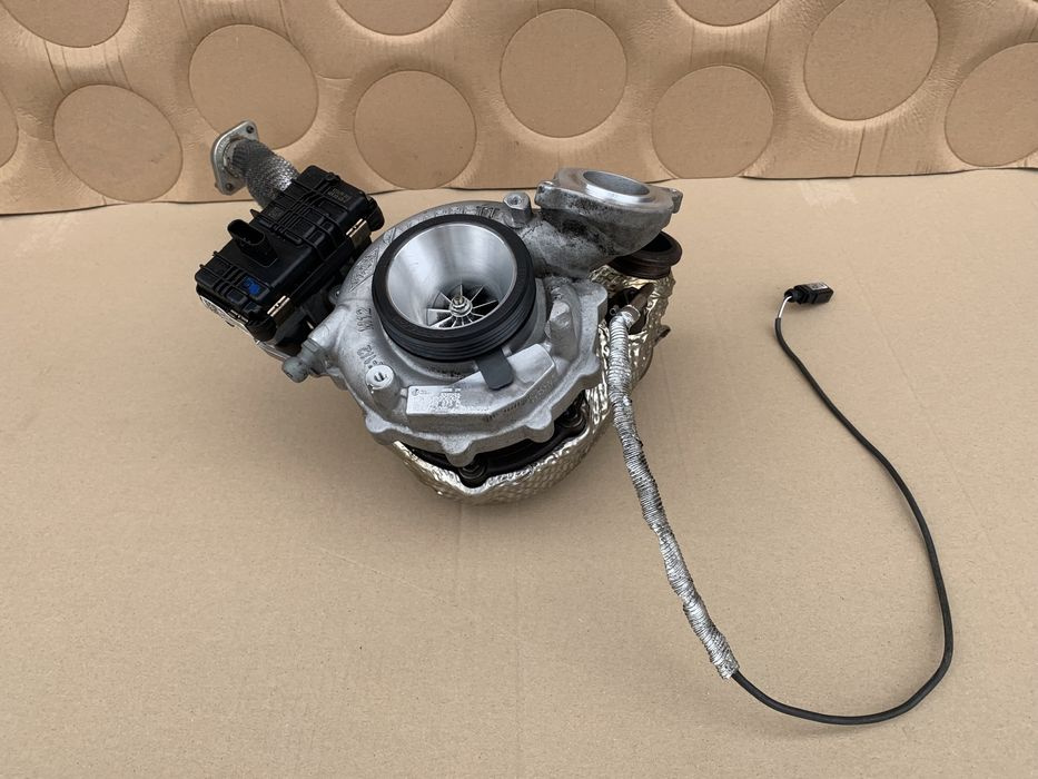 Turbină VW Amarok Audi A4 B9 A5 F5 A6 A7 C7 A8 D4 Q7 Q7 4M 3.0 TDI 3.000km!