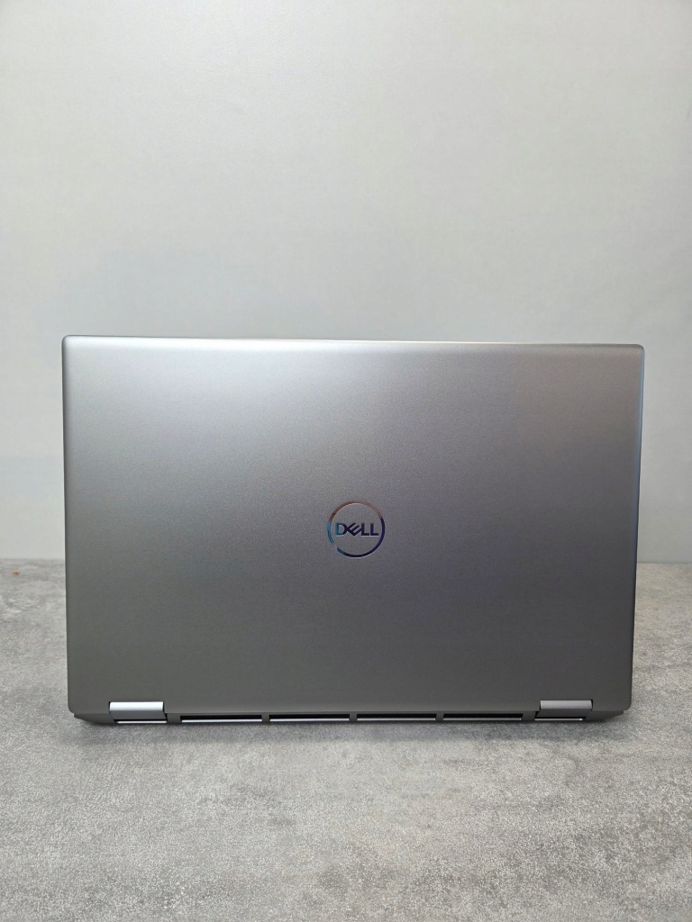 Dell Precision 17 7780 i9-13950HX 128GB DDR 4TB SSD FHD RTX 5000 Ada 11Prof