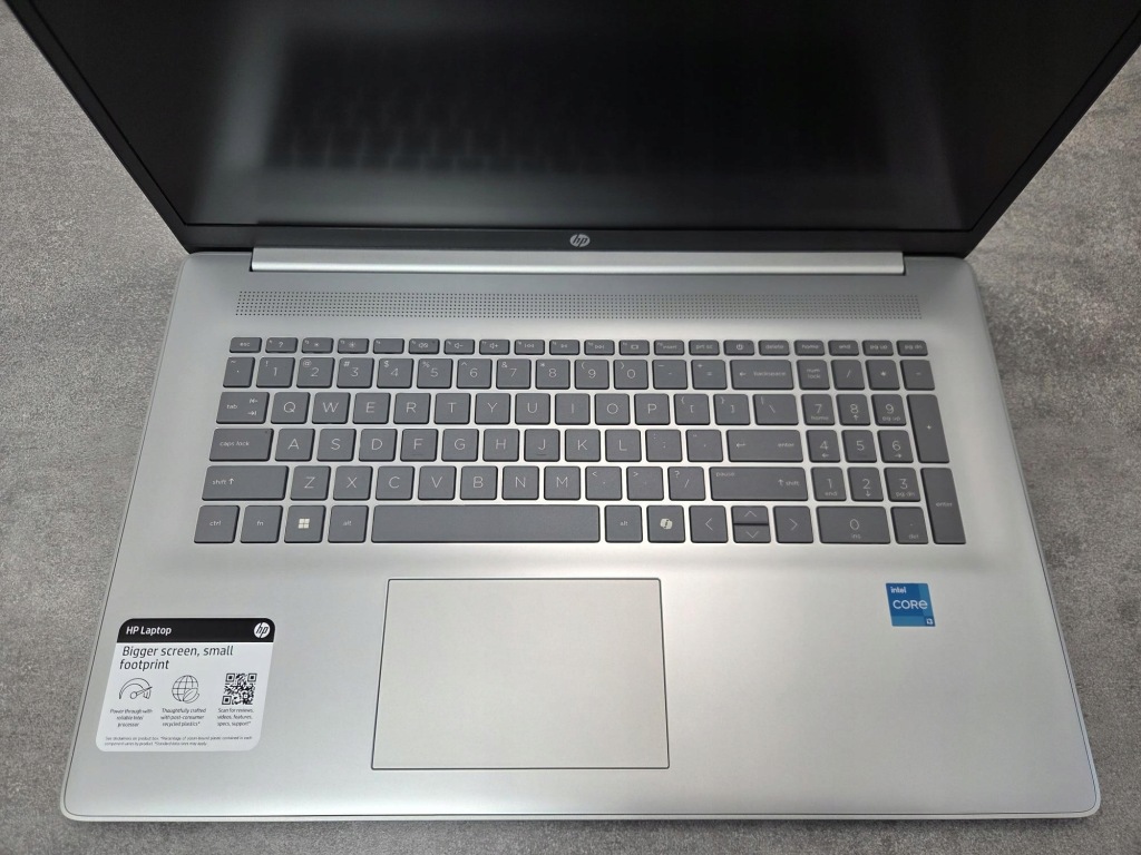 Laptop HP 17 Core i3-N305 16GB 512SSD FHD 17,3'' IPS 300nit Win11Pro