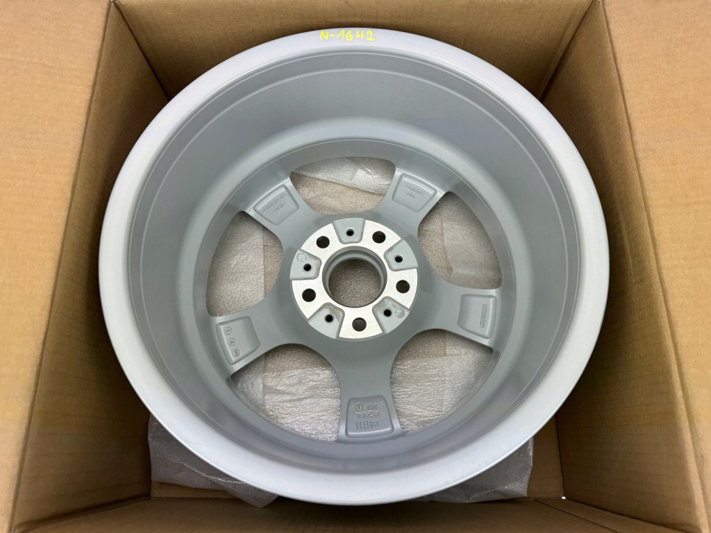Bmw 3 E90 E91 E92 E93 Felga Aluminiowa 8Jx17 ET34 6791479 Nowa Styl 339 — zdjęcie 2