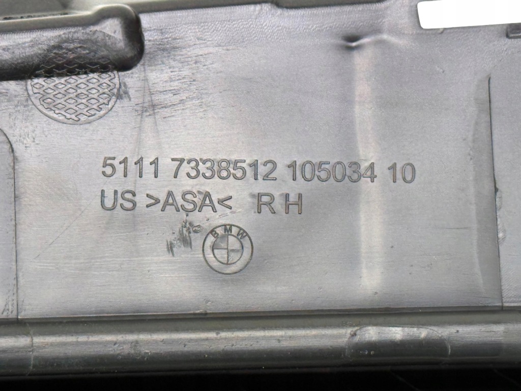 BMW X4 F26 Kratka Zderzaka Przednia Prawa Przód Nowa OE 7338512 — zdjęcie 4
