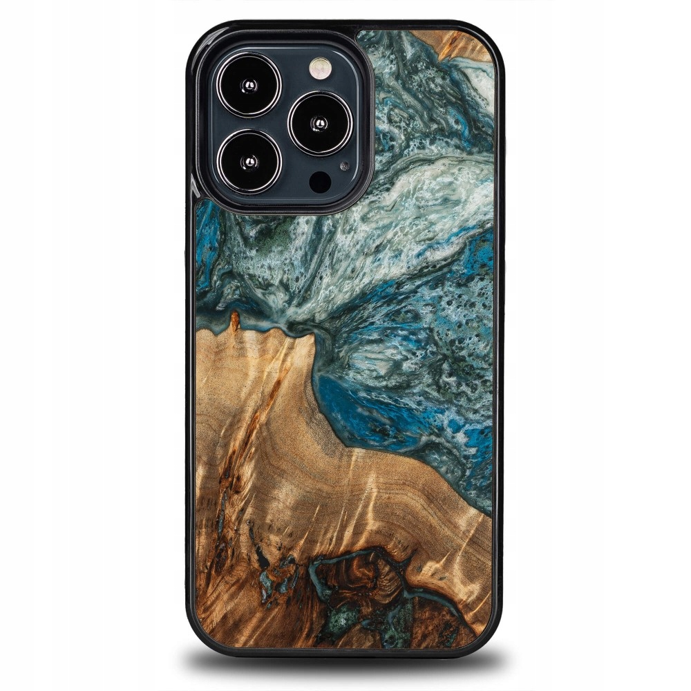 Pouzdro Bewood Unique pro iPhone 13 Pro Planety Země