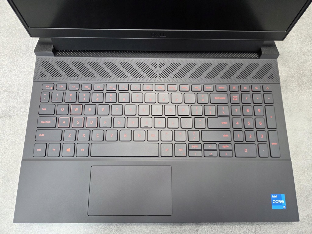 Laptop Dell G15 5530 15,6" Core i5-13450HX 16GB 512SSD RTX 4050 165Hz