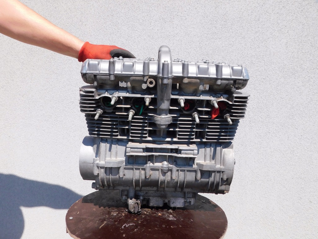 Order an Kawasaki zephyr 750 engine with fast delivery to me Order an Kawasaki zephyr 750 engine with fast delivery to me