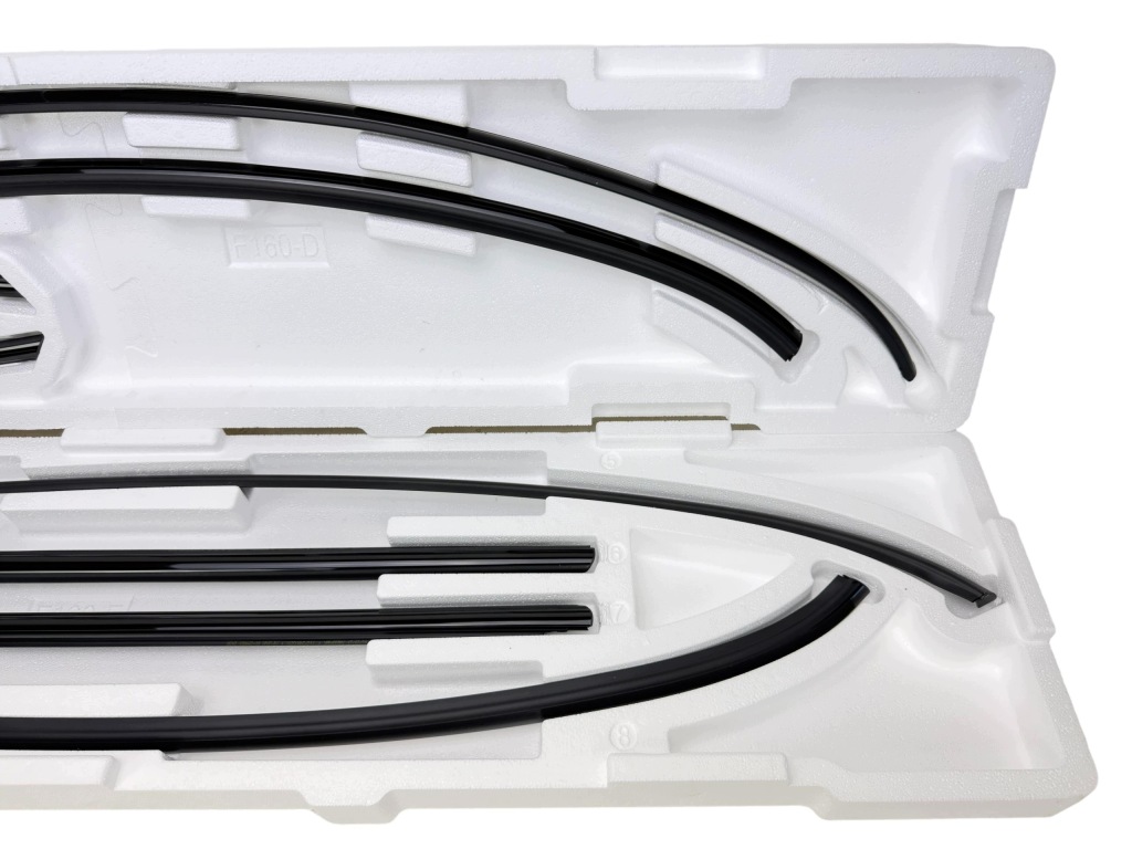MINI F55 F56 Lci Zestaw Listwy Ozdobne Piano Black Nowe OE 5A0B944 — zdjęcie 4
