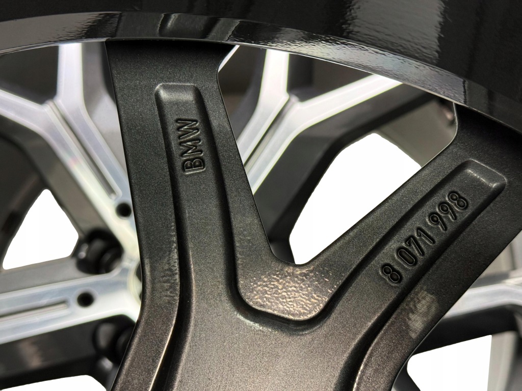 BMW X5 G05 X6 G06 Felgi Koła Letnie 315/35R21 275/40R21 Pirelli P Zero — zdjęcie 13