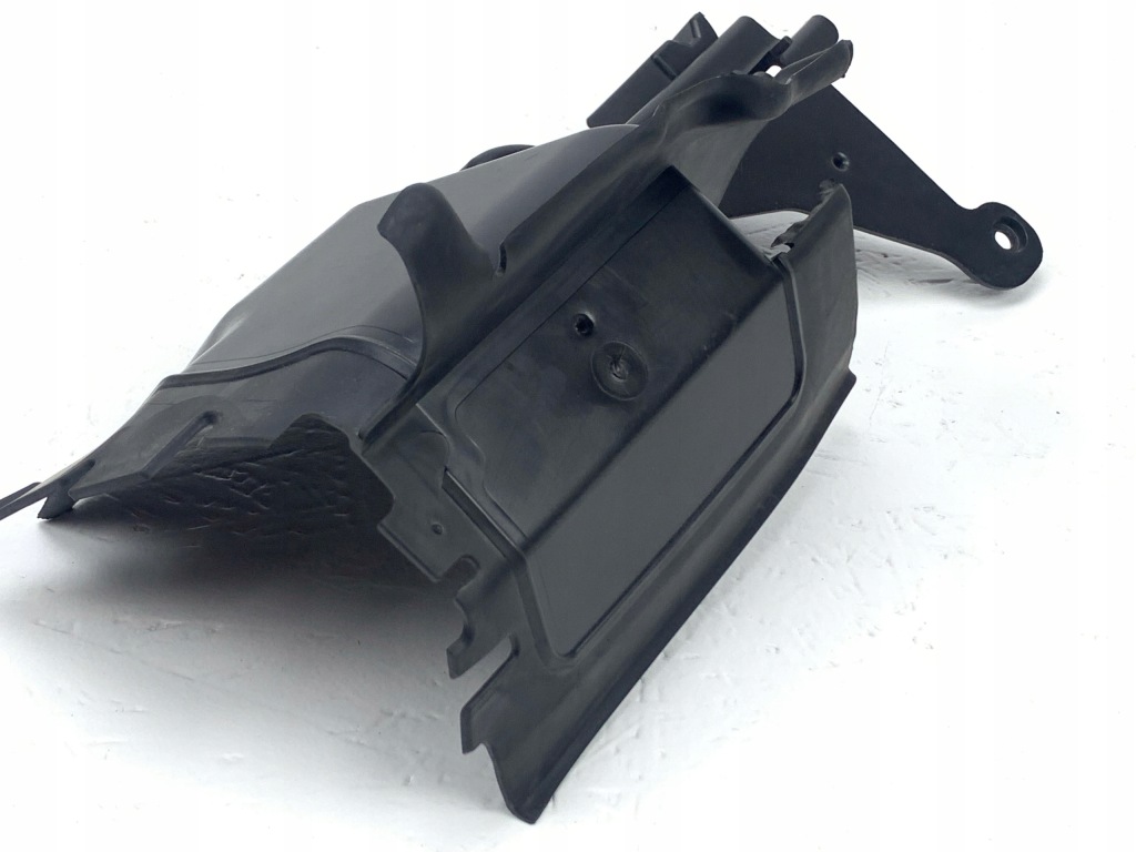 Volvo V60 S60 Kierownica Wlotu Powietrza 31353554 — zdjęcie 3
