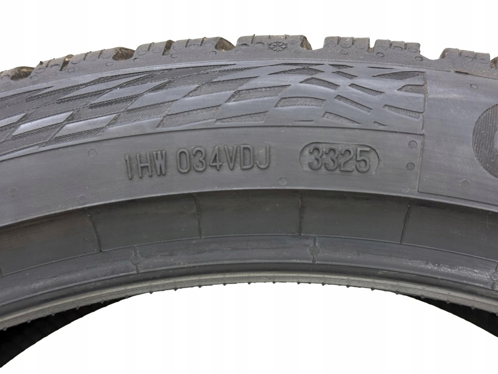 Opona Continental Winter Contact 8 S 275/35R22 104 V M+S XL — zdjęcie 5