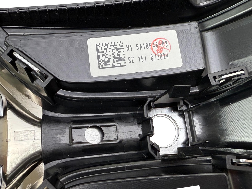 BMW 3 G20 Lci G21 Lci G28 Lci Grill Nerki Atrapa Chłodnicy Kamera 5A1BFA6 — zdjęcie 8