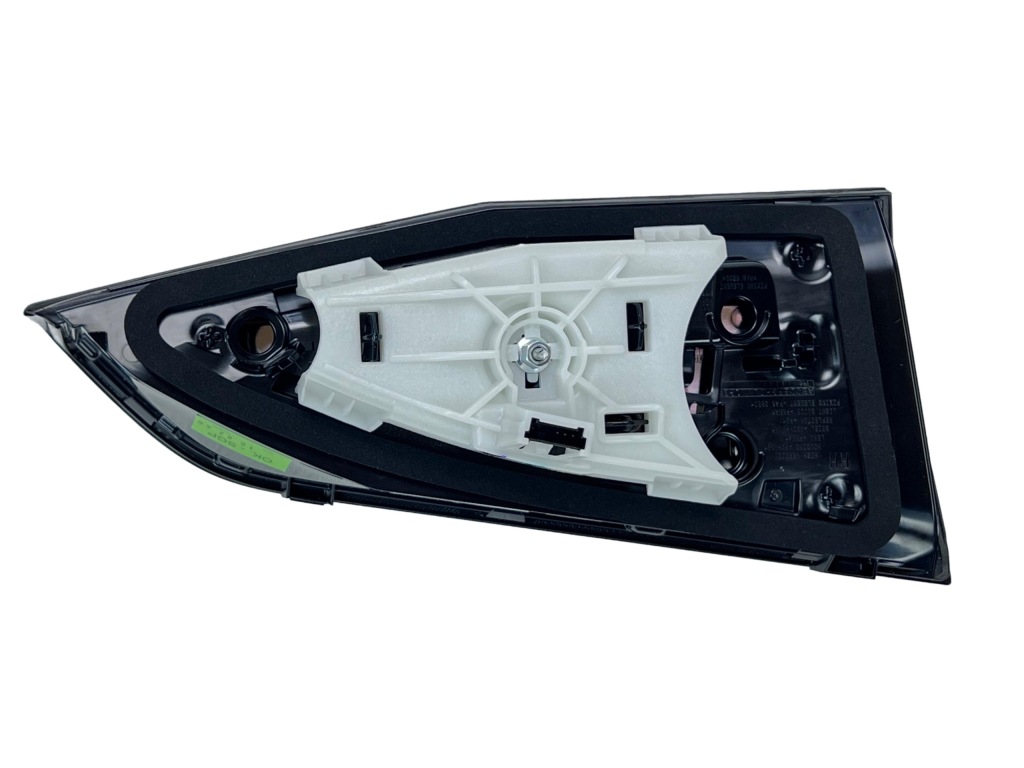 Bmw 2 U06 2022- Lampa Tylna Prawa Tył w Klapę Nowa 8494364 Oryginał — zdjęcie 3