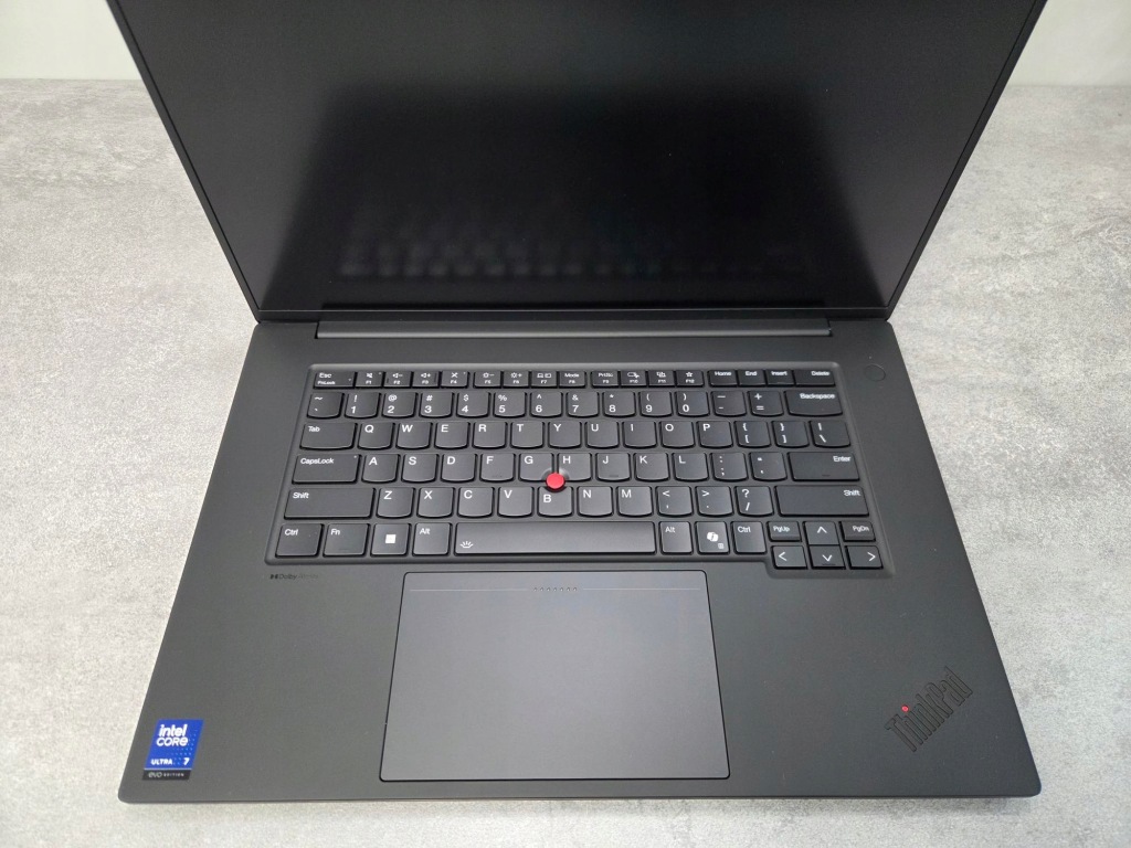 Laptop LENOVO ThinkPad P1 Gen 8 Ultra 7 255H 32GB 1TB RTX PRO 2000 WQUXGA