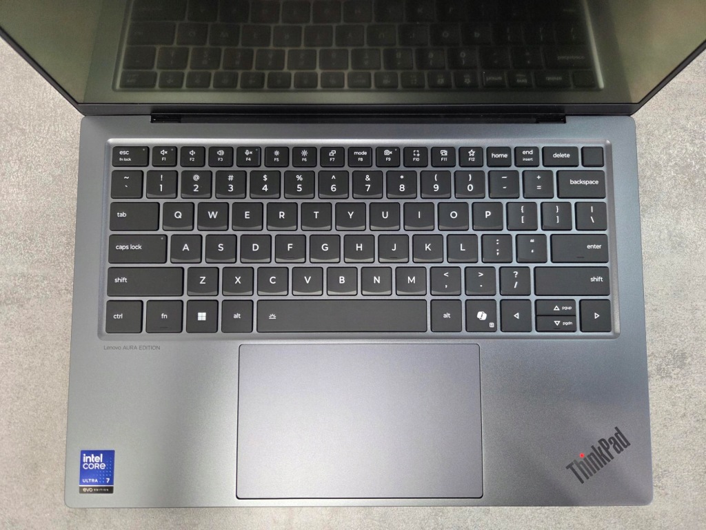 Laptop Lenovo ThinkPad X9-14 Gen 1 OLED 14'' Ultra 7 258V 32GB 1TB WIN11PRO