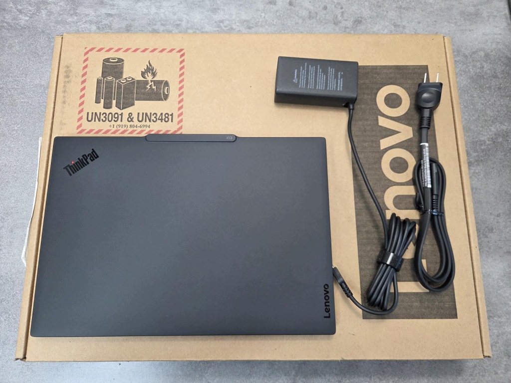 Lenovo ThinkPad X13 Gen 6 Ultra 7 255U 16GB 512SSD WUXGA 400nit 13.3" 11Pro