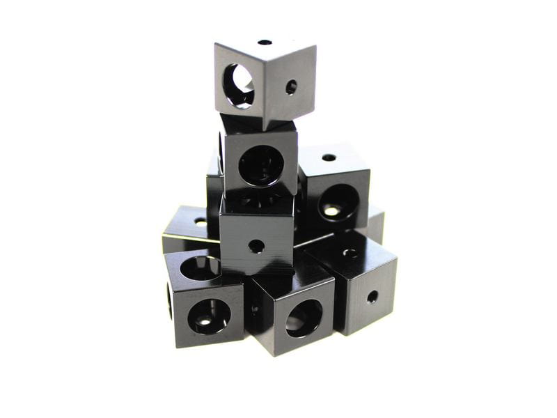 Spojovací kostka černá 12 Ks (15 mm x 15 mm x 15 mm)
