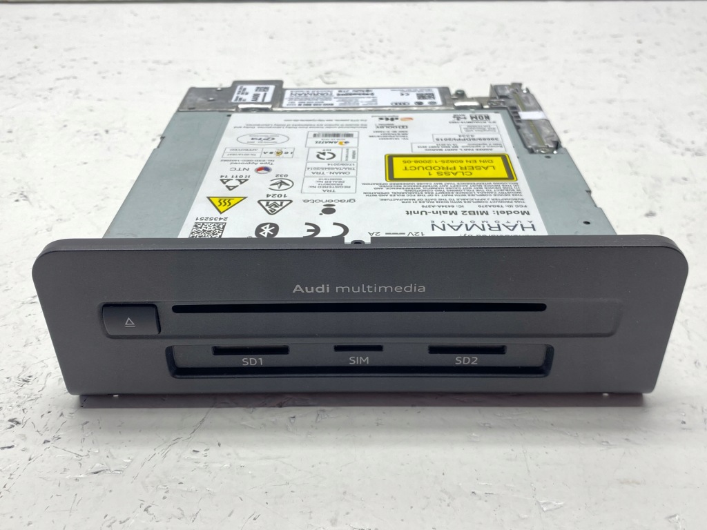 Audi A4 B9 Nawigacja MMI SD SIM 8W0035880B — OE 8W0035880B