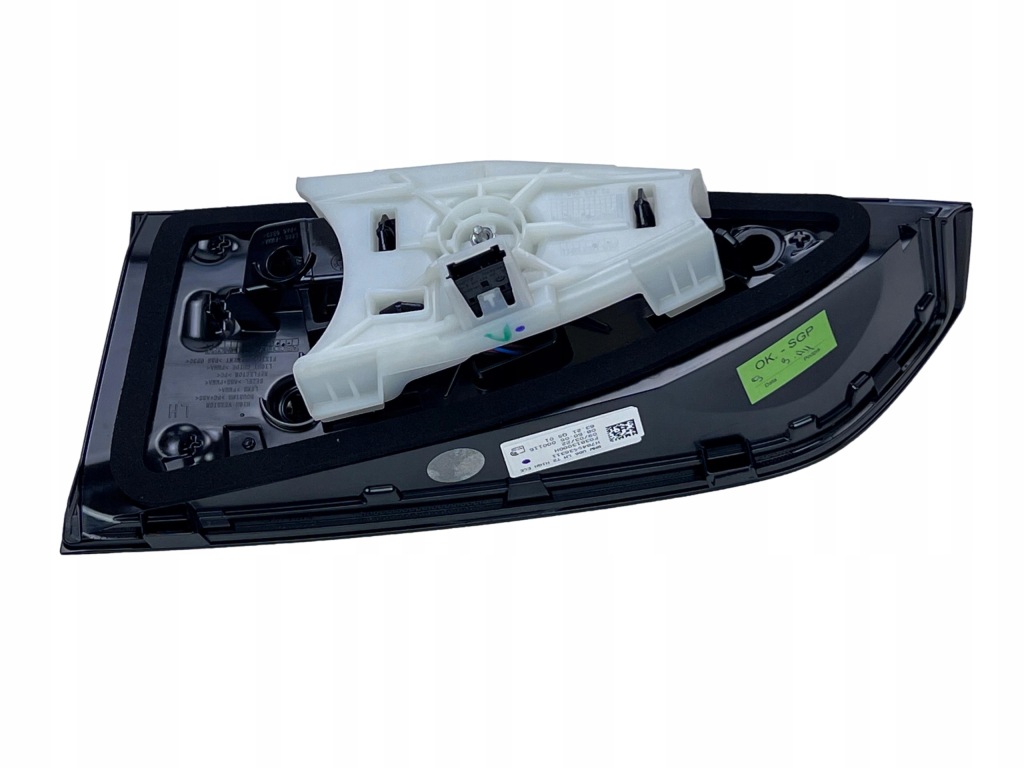 Bmw 2 U06 2022- Lampa Tylna Lewa Tył w Klapę Nowa 8494363 Oryginał — zdjęcie 4