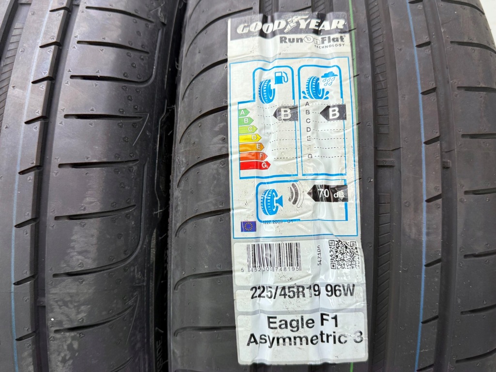 Mini F60 Countryman JCW 6874570 Felgi Koła Zimowe 225/45R19 Goodyear Eagle — zdjęcie 13