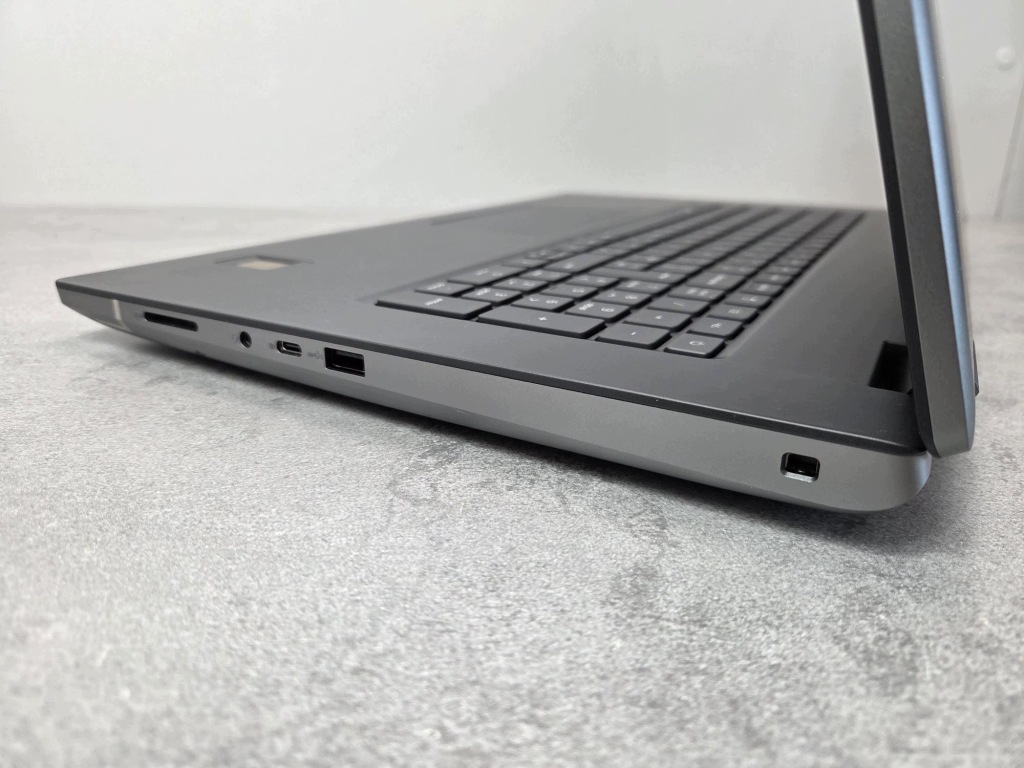 Dell Precision 7780 i7-13850HX 32GB 512 SSD FHD RTX 2000 Ada Win11Pro 3YR