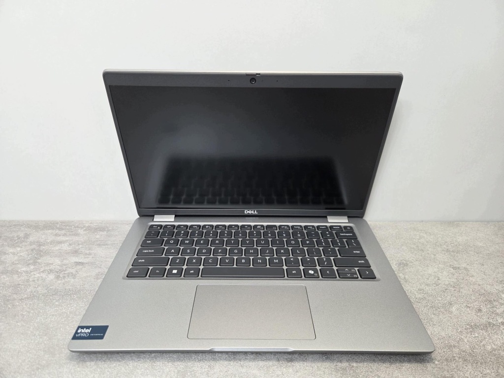 Laptop Dell Latitude 14 5450 Ultra 5 135U 32GB 1TB SSD FHD 11Prof