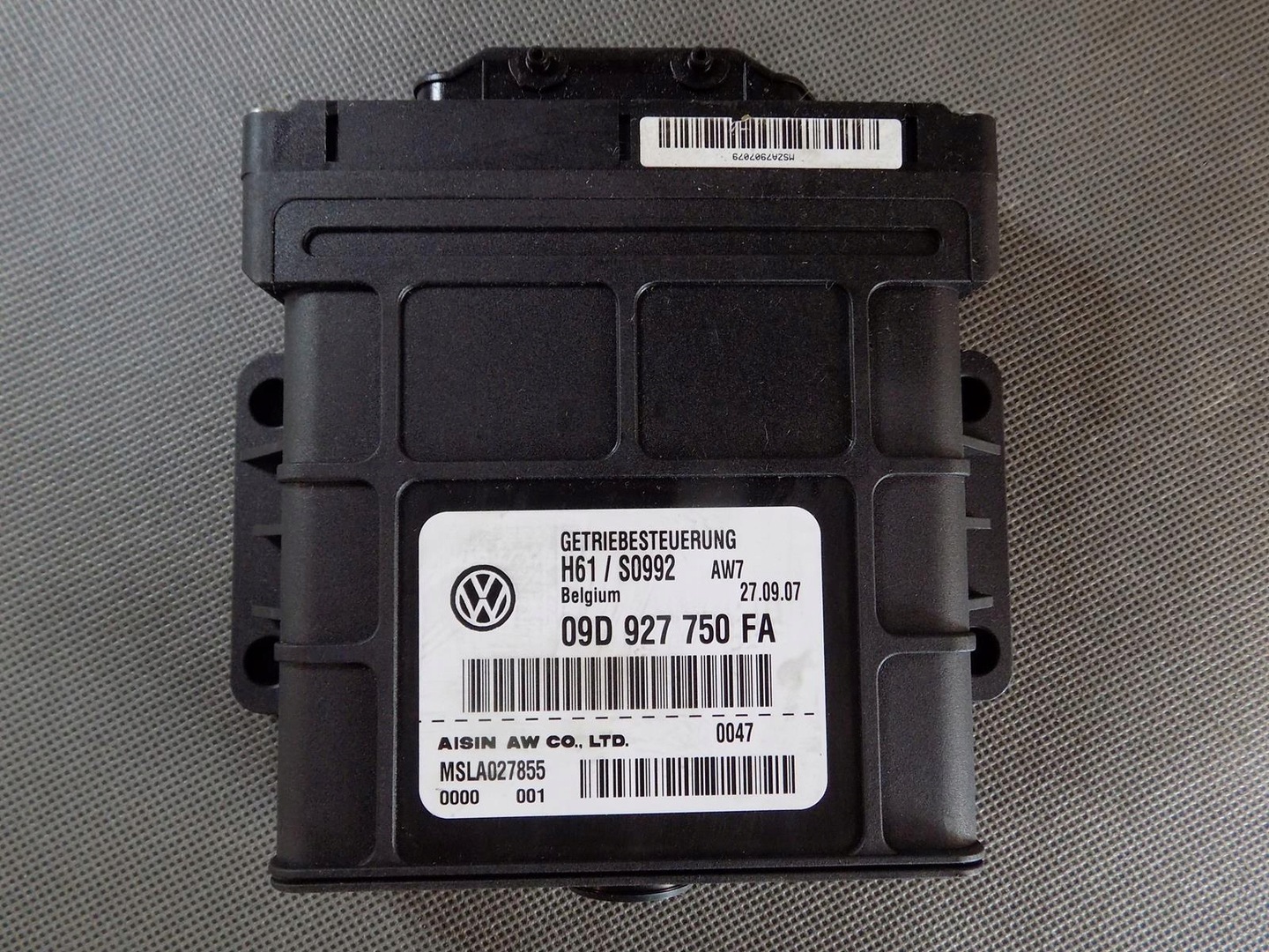 VW TOUAREG GEARBOX CONTROLLER 09D927750FA