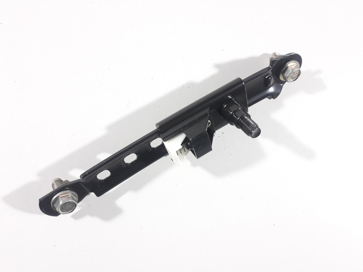 INFINITI Q50 16R SLIDER SEAT BELT