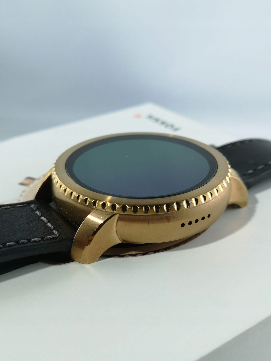 Fossil q explorist ftw4002 outlet