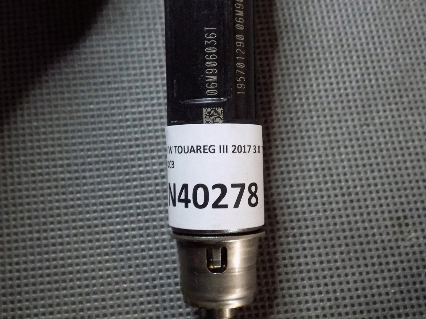 VW TOUAREG III INJECTION INJECTOR 06M906036T