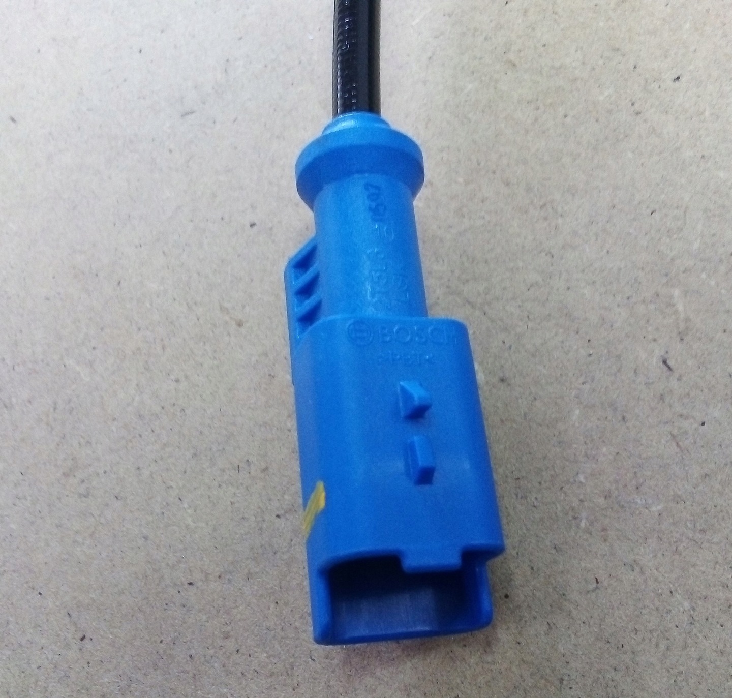 BOSCH SPEED SENSOR WHEELS ABS ESP 0265009501