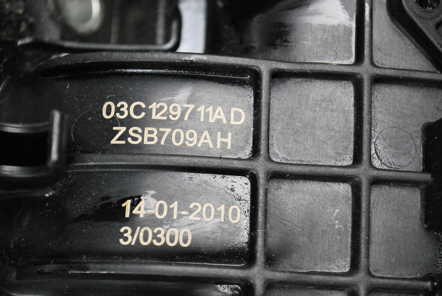Buy Audi 3.0 tdi intake manifold 059129711ca 059129712 ❱ XDALYS