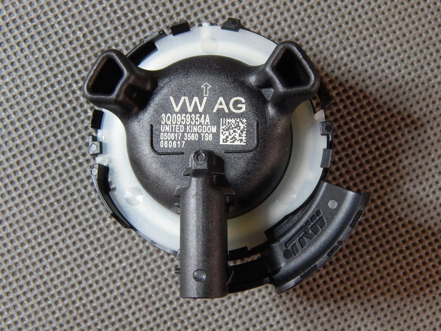 SKODA KODIAQ SHOCK SENSOR 3Q0959354A
