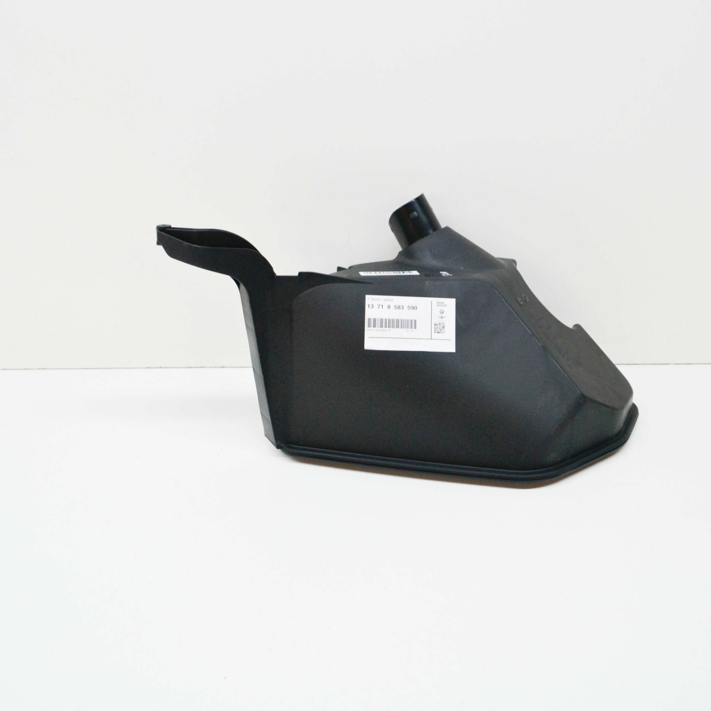 Bmw x3 g01 бачек rezonatora 13718583590 8583590 2018 с разбора