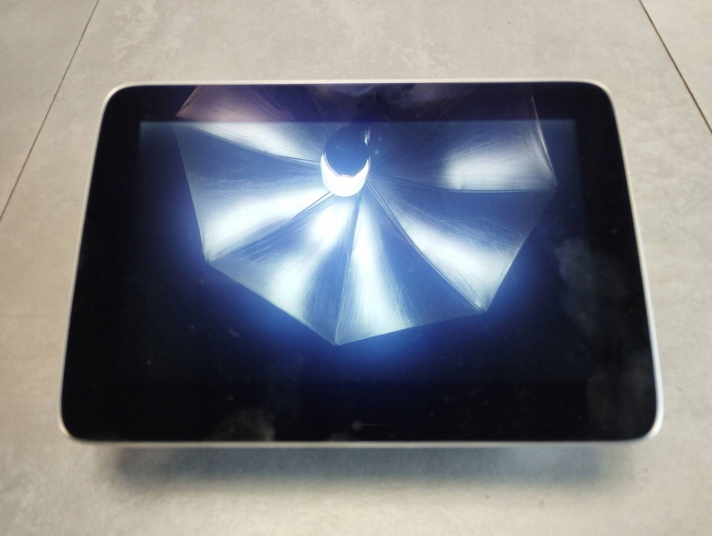 Mercedes B-CLASS W246 W242 DISPLAY MONITOR A1669001420