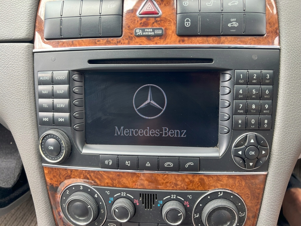 Командование радио навигация oe mercedes clk w209 рестайл a2098208289 a2098207289 дешевле