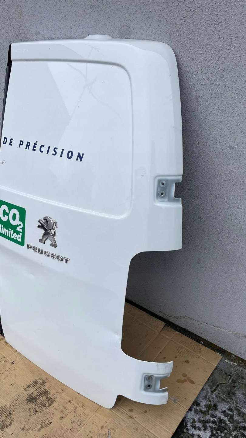 Двери правый зад праве задний крыло peugeot expert citroen jumpy proace с разбора