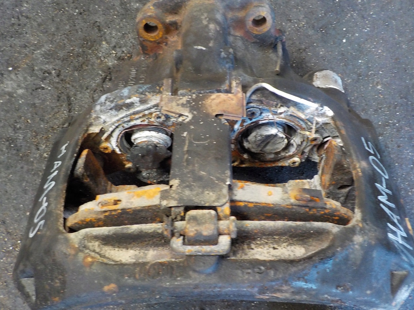 Scania brake caliper rear left z012009 - Online car parts