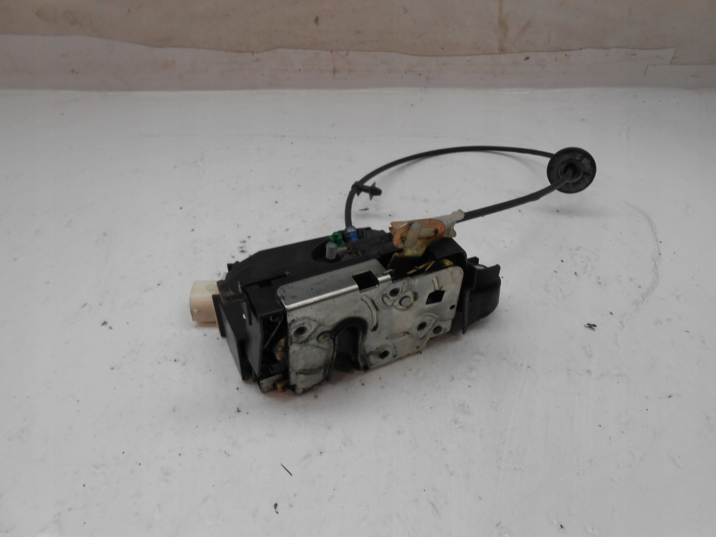Mini r50 r53 r56 r57 замок двери левые передний 0556768 заказать онлайн