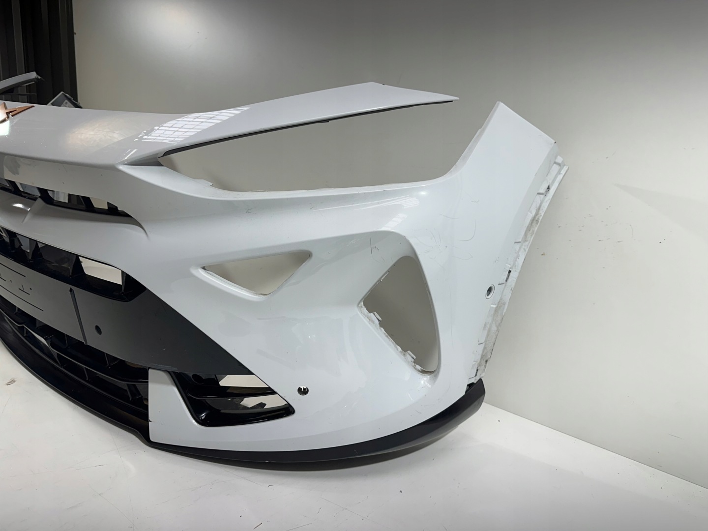 Бампер передний cupra formentor 5ff рестайл 24- 5ff807221f с разбора