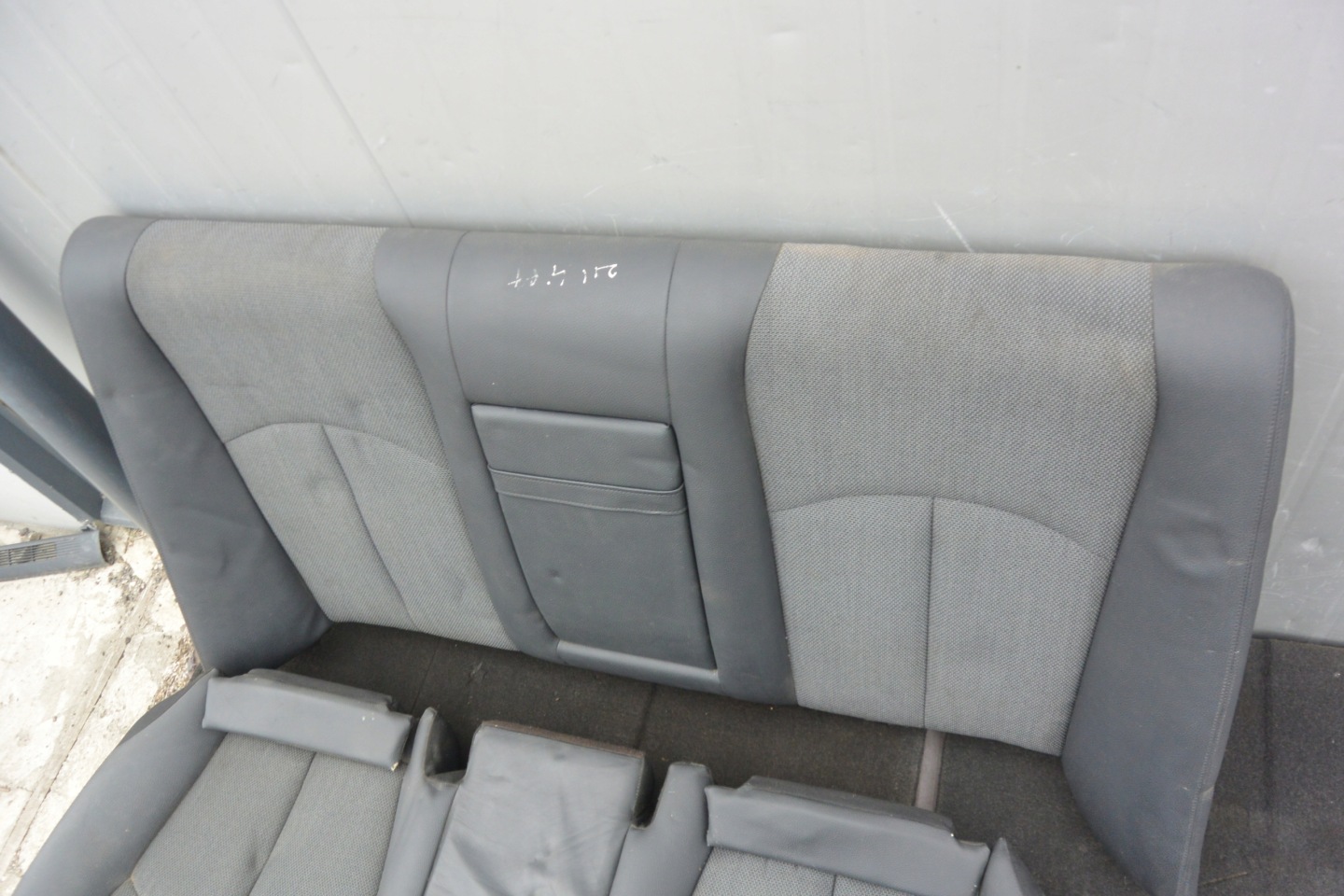 Диван зад изофикс mercedes w211 рестайл седан с разбора